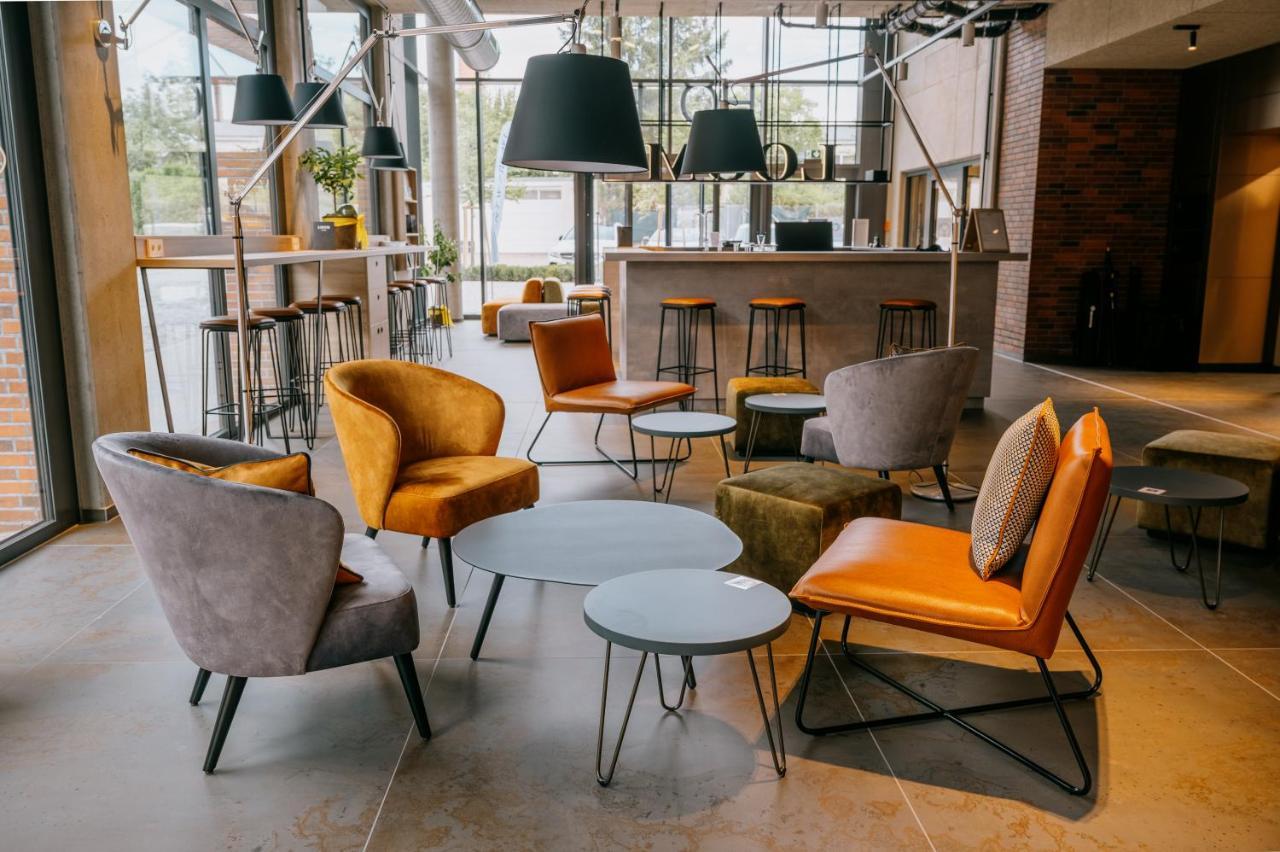 Loom & Skybar Hotel